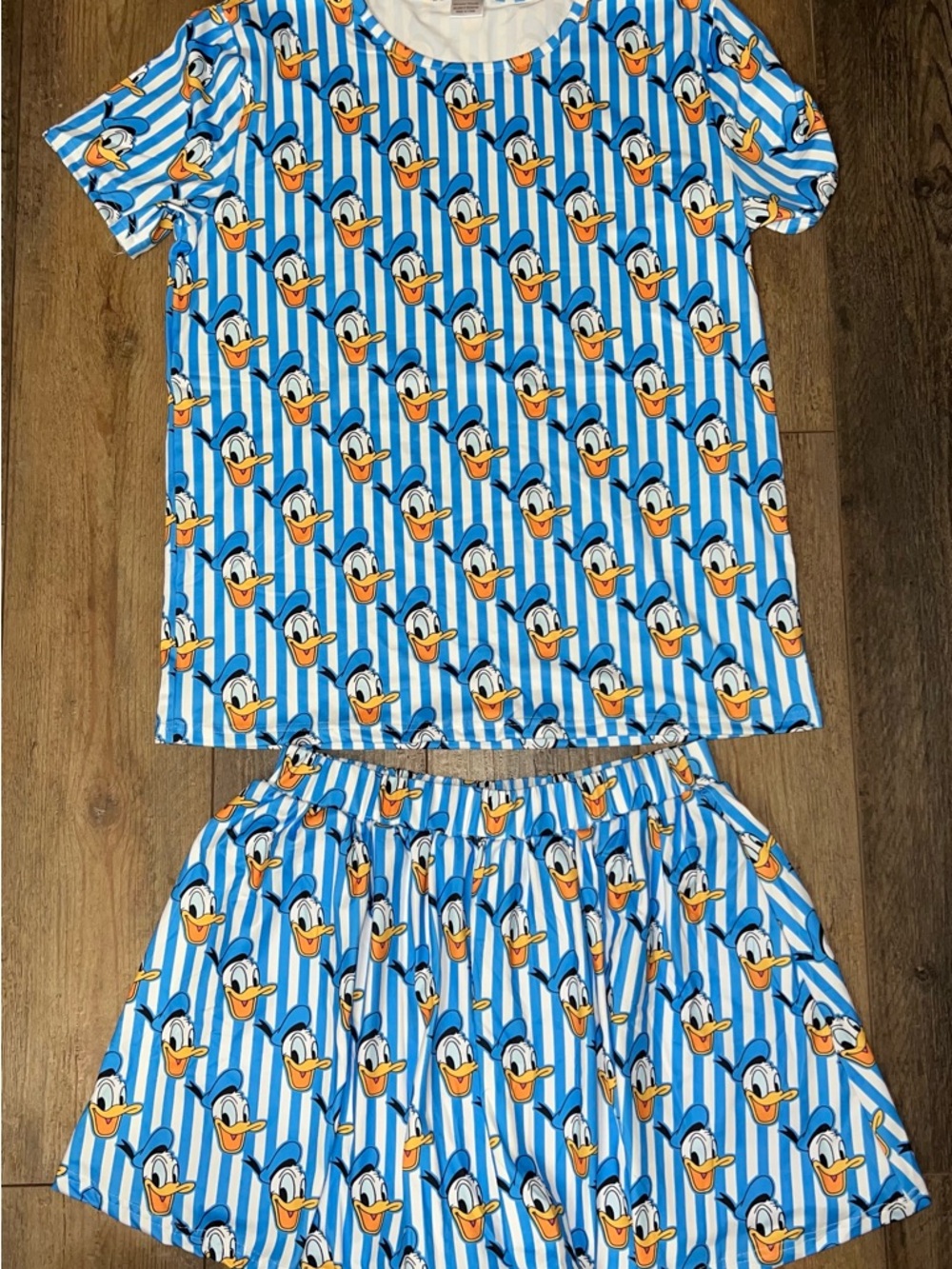 Blue Donald Duck Stripe Womens Set - Short Sleeve Top & Skorts